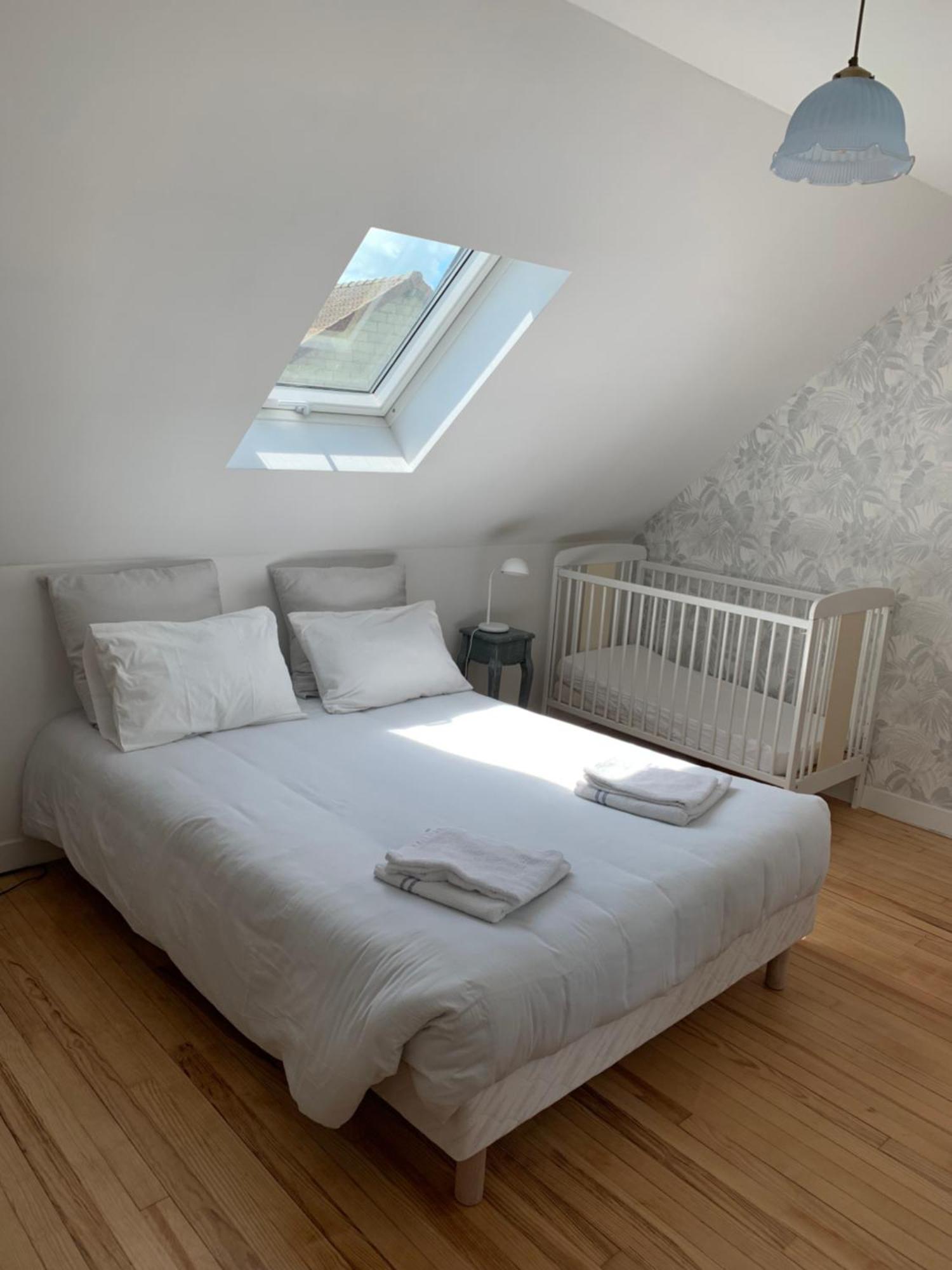 Villa Le Claugi Damery  Zimmer foto